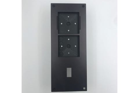 Montagekit Typ 3E für Loxone Intercom und CodeTouch sowie Zubehör – Schwarz Eloxiert EV6 / Ohne Namens-Gravur / Vorbereitung für ekey Typ 101 150