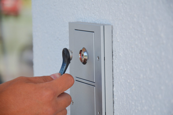 Elektronischer Schlüssel – iButton Leser Outdoor
